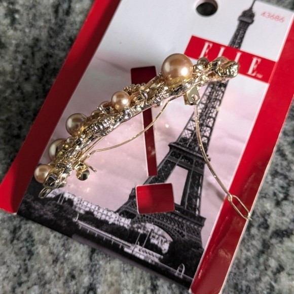 New Pearl & Rhinestone Barette - Picture 6 of 6